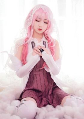 制服处女的痛苦